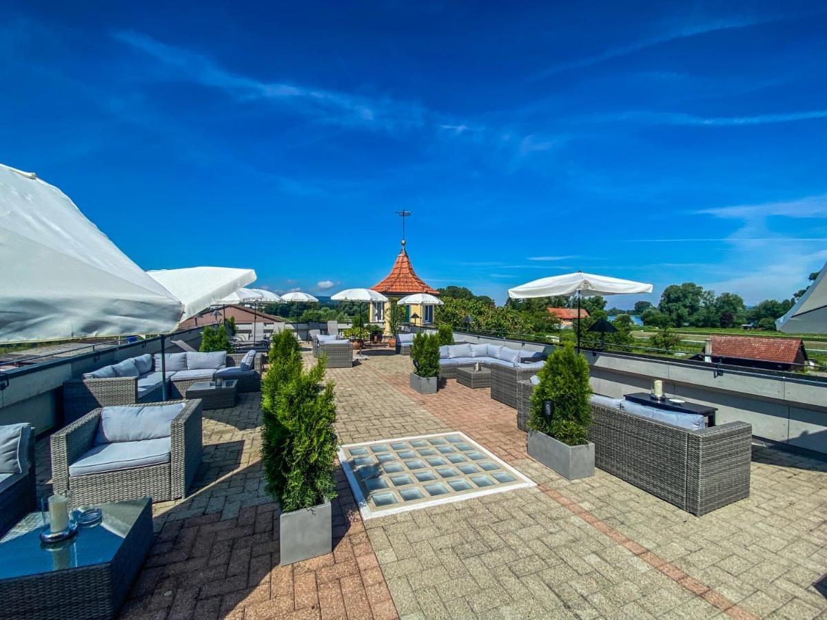 Trompeterschloessle Hotel & Residence Taegerwilen Bagian luar foto